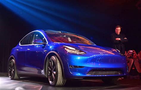 The tesla model y is finally reaching customers exactly one year after its official debut but, up until now. HD 2021 Tesla Model Y wallpapers and photos and images ...