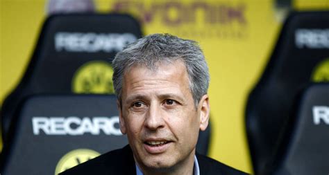 Lucien favre ist der vater von loïc favre. HIVATALOS: Lucien Favre lett a Borussia Dortmund edzője ...