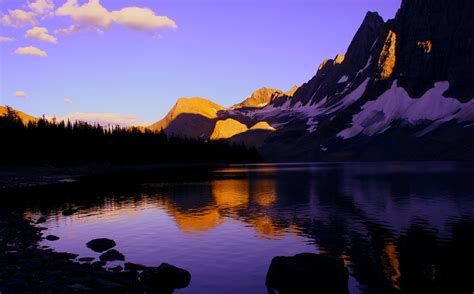 Best Time To See Floe Lake In British Columbia 2022 Roveme