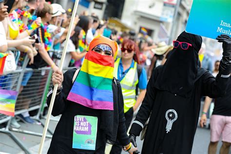 Lgbtq Muslims Set To Celebrate First Pride In London After Successful