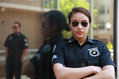 10 Benefits Of Pursuing A Career In Law Enforcement