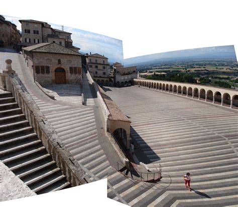 assisi panorama conglomerate in the courtyard courtyard places lugares