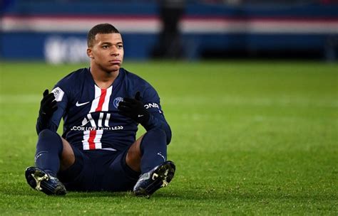 PSG x Kylian Mbappé contract talks begin, Frenchman not convinced  Get