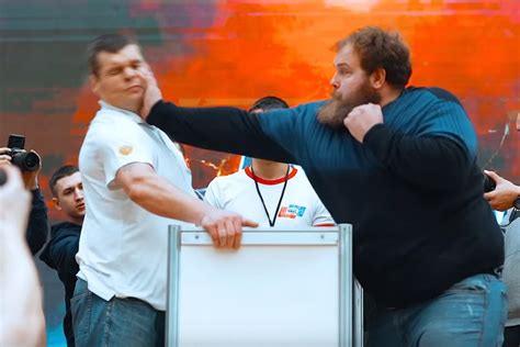 มาทำความรู้จัก Slapping การแข่งตบหน้าสุดโหดจากประเทศรัสเซีย Unlockmen
