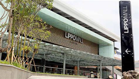 The property is an integrated development comprising a retail mall and a hospital component. Lippo Lego Mal dan Rumah Sakit