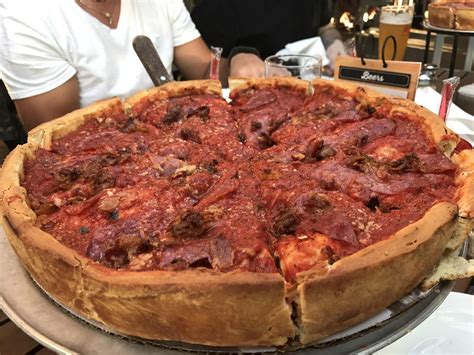 Chicago Deep Dish from Giordanos [i ate] | Food, Recipes, Chicago deep ...