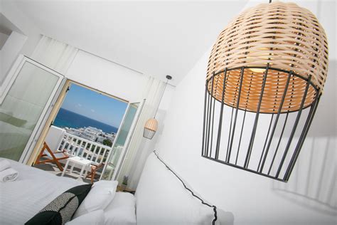 deluxe double room sea view the george hotel mykonos book online
