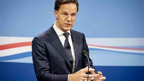 Dat gebeurt op een ander tijdstip dan gebruikelijk: Persconferentie Mark Rutte vanavond op NPO 1 - Televizier.nl