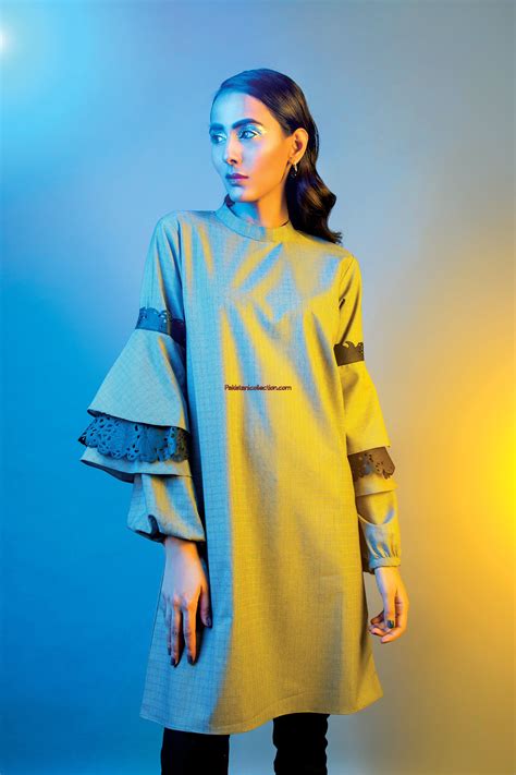 Latest pakistani designer dresses, for sale online in usa, uk, europe, canada, buy fashion clothes, 25000 new suit pictures and designs, causal lawn fancy dresses. BTW High Casual Collection 2018 | Pakistani Fashion ...