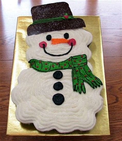 During christmas, happiness takes over like the snows in the winter. Fun Christmas Cupcakes and Cupcake Cake Ideas - The Keeper of the Cheerios