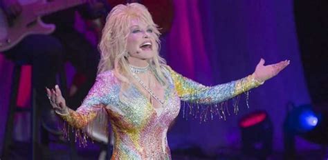Dolly Parton Reveals The Secret To Her Tiny Waist