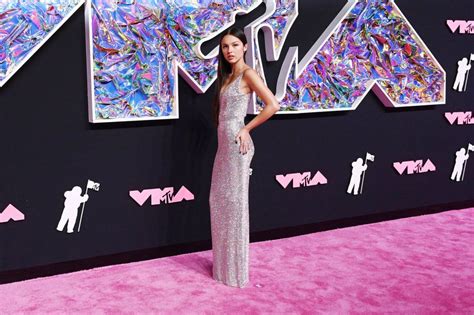 Best Red Carpet Outfit And Looks At The 2023 Mtv Vmas Billboard