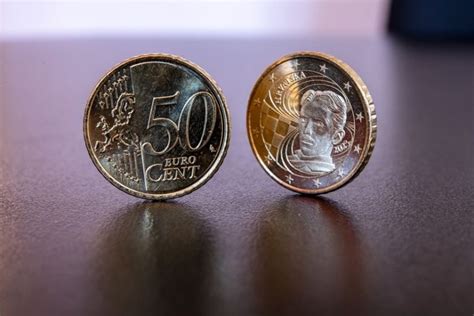 Photos Minting Of Croatian Euro Coins Starts Croatia Week