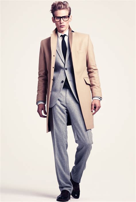 Shop for men's suits and designer suit separates online at mensusa. H&M Men's Winter 2011 Lookbook - nitrolicious.com