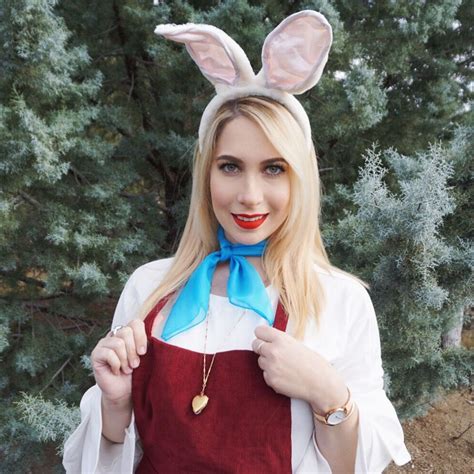 White Rabbit Easy Diy Disneybound I’m Late I’m Late I’m Late Easy Halloween Costume Easy