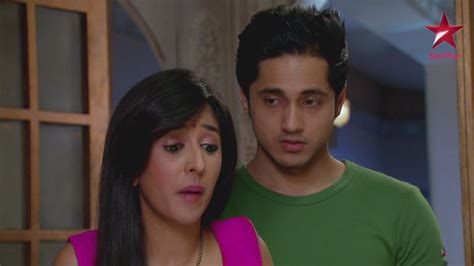 Watch Yeh Rishta Kya Kehlata Hai Tv Serial Episode 30 Karishma Leaves