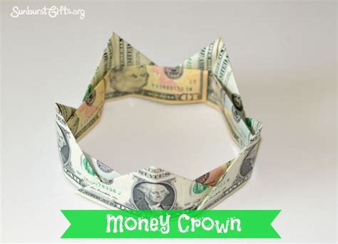 How to Make a Money Crown | Graduation money gifts, Money gift, Cash gift
