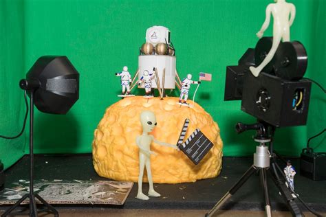 Nasa Pumpkin Carving Contest Includes Aliens Filming A Moon Landing Cnet