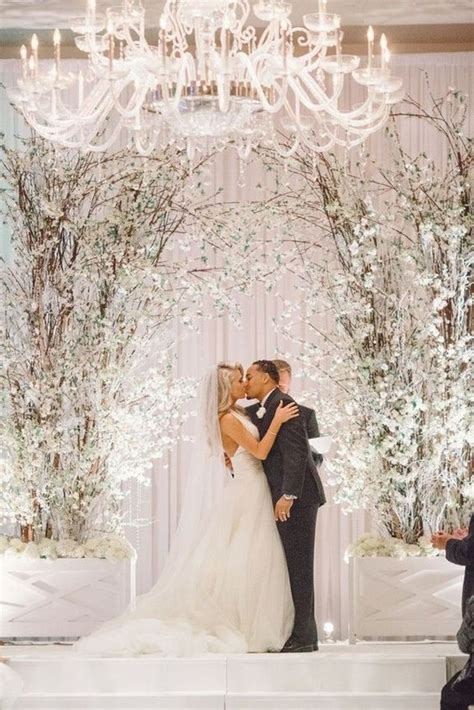 20 Winter Ceremony Arches And Backdrops Winter Wedding Receptions