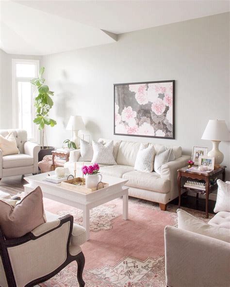 Traditional Living Room With Pink Peonies And Pink Rug Round Carpet