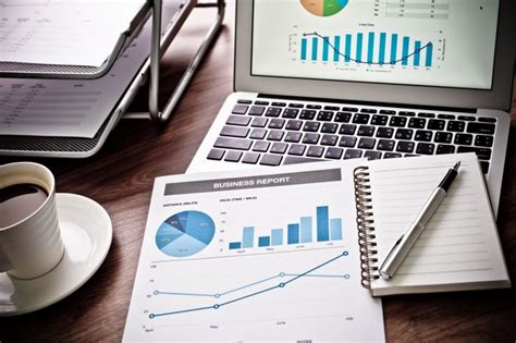 Design portfolio layout, portfolio layout, dergi tasarımı hakkında daha fazla fikir görün. Mengenal Manajer Investasi, APERD, WAPERD, dan Perannya di ...