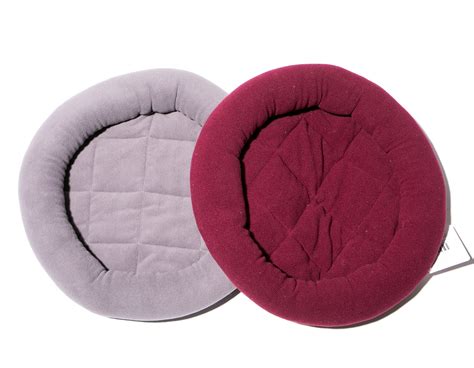 Pawise Quilted Round Cat Bed Cat Beds And Crates Beds Pet Shop