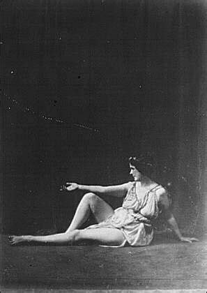 Isadora Duncan Dancing Isadora Duncan Dance Images Dance