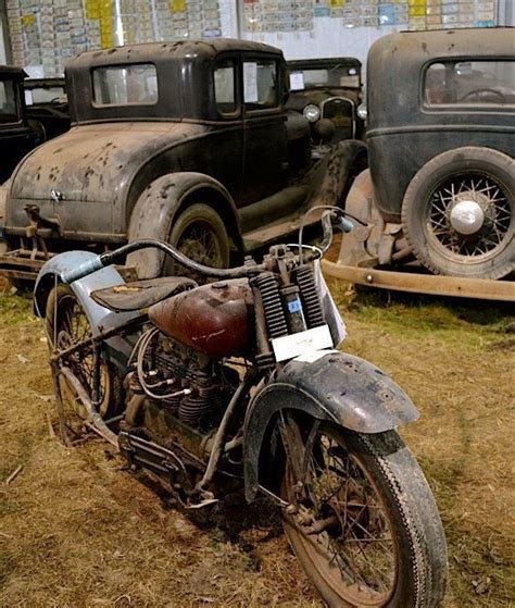 Pin By Clem Fandango On Biking Rusty Cars Motorcycle Old Motorcycles