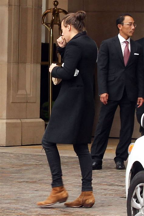 To be clear, i have nothing against harry. 20 Times Harry Styles Was Your Fall Style Icon | Harry ...