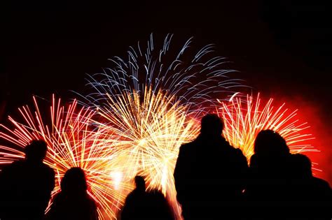 Everything You Need For A Perfect Bonfire Night Party Cambridgeshire Live