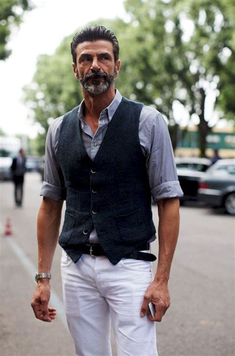 43 Hottest Fall Fashion For Men Over 40s Sartorialist Stylish Men Mens Street Style