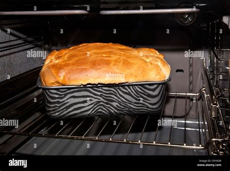 Traditional Bread Baking Oven Hi Res Stock Photography And Images Alamy