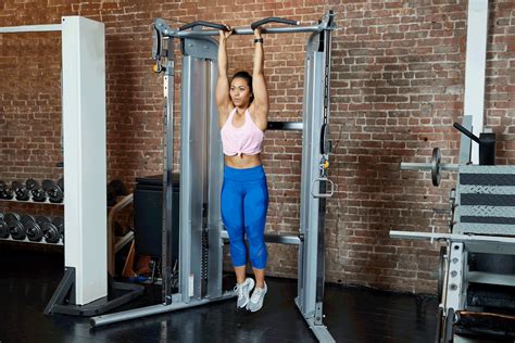 How To Do A Hanging Leg Raise Techniques Benefits Variations