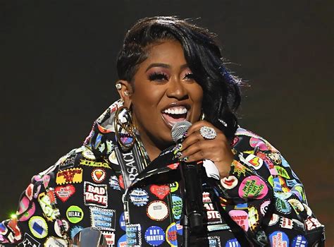 Missy Elliott Opened Up About Her Early Music Days And Struggling To Fit Inhellogiggles