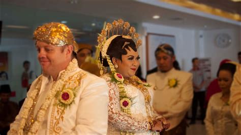 See more of akad nikah on facebook. Javanese Wedding Ceremony And Akad Nikah ( English ...