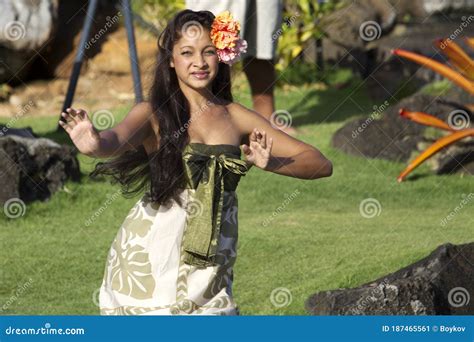 Aloha Festival Attractive Young Woman In Traditional Dress Performs