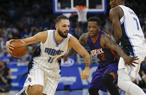 Evan mehdi fournier (born 29 october 1992) is a french professional basketball player for the boston celtics of the national basketball association (nba). Le duo Fournier - Vucevic trop seul face aux Suns | Basket USA