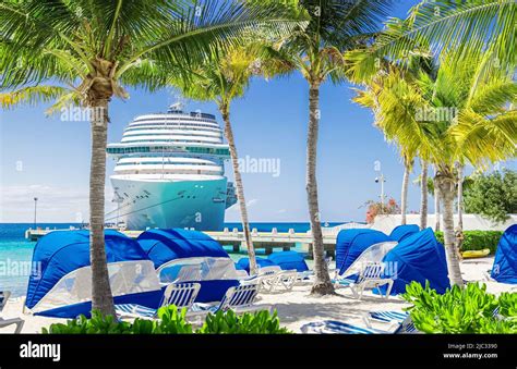 Cruise Ship Docked At Tropical Port On Sunny Day Stock Photo Alamy