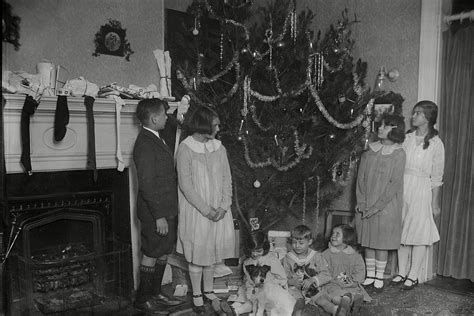What Christmas Looked Like 100 Years Ago Readers Digest