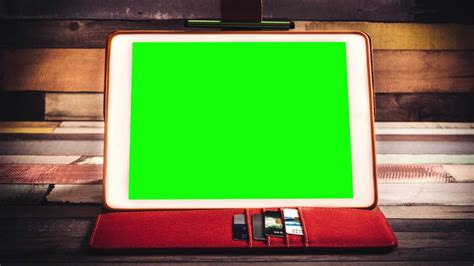 4k resolution refers to a horizontal display resolution of approximately 4,000 pixels. 4K Green Screen iPad Screen Asset zStudios - YouTube