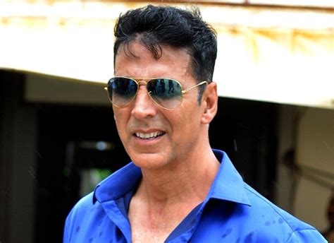 Akshay Kumar Brings In The New Year By Chanting The Gayatri Mantra As