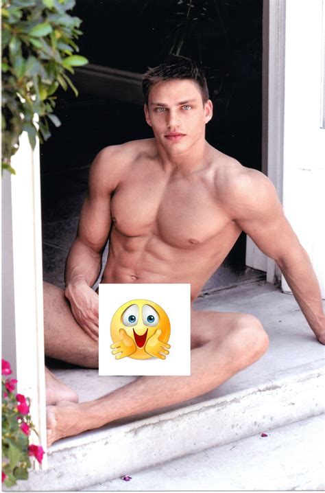 Nude Handsome Muscular Male Bodybuilder Gay Interest LGBTQ Etsy 日本