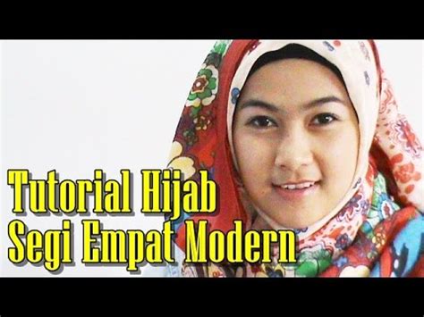 Penggunaan kerudung segi empat, memang cukup banyak di kalangan wanita berjilbab. Tutorial Hijab Segi Empat Modern Terbaru - YouTube