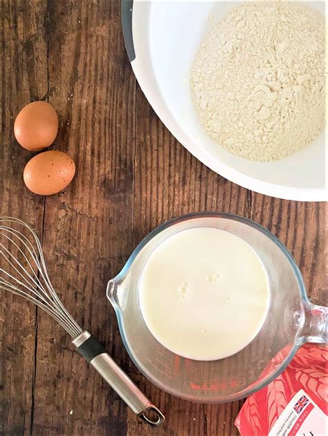 How To Make Pancakes A Classic Easy Pancake Recipe Lianas Kitchen