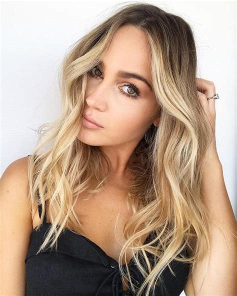 51 Stunning Blonde Highlights Ideas You Need To Try For Hot Looks