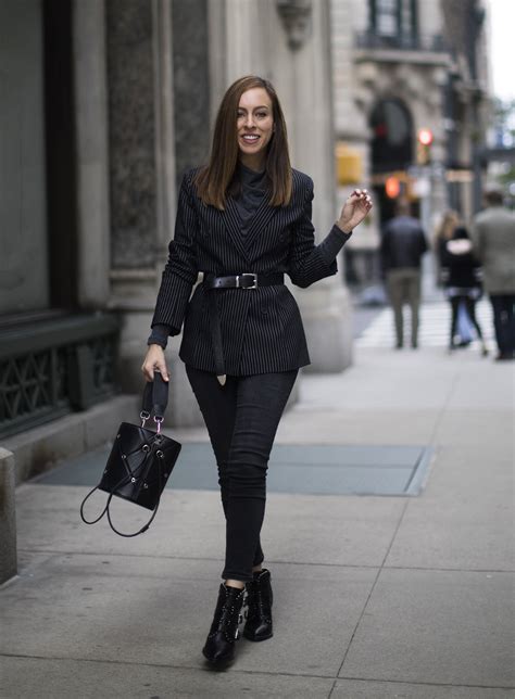 Sydne Style Shows All Black Outfit Ideas In Belted Blazer And Skinny