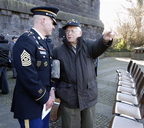 Ceremony Salutes 9th Infantry Division Vets For Role In Capturing Famed