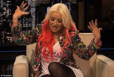 I Dont Wear Underwear Christina Aguilera Reveals Secret To Chelsey