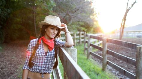 30 Amazing Cowgirl Hairstyles That Are Super Easy To Do Hottest Haircuts