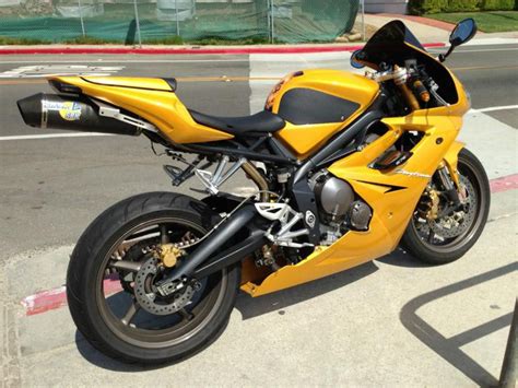 2006 Scorched Yellow Triumph Daytona 675 For Sale On 2040motos